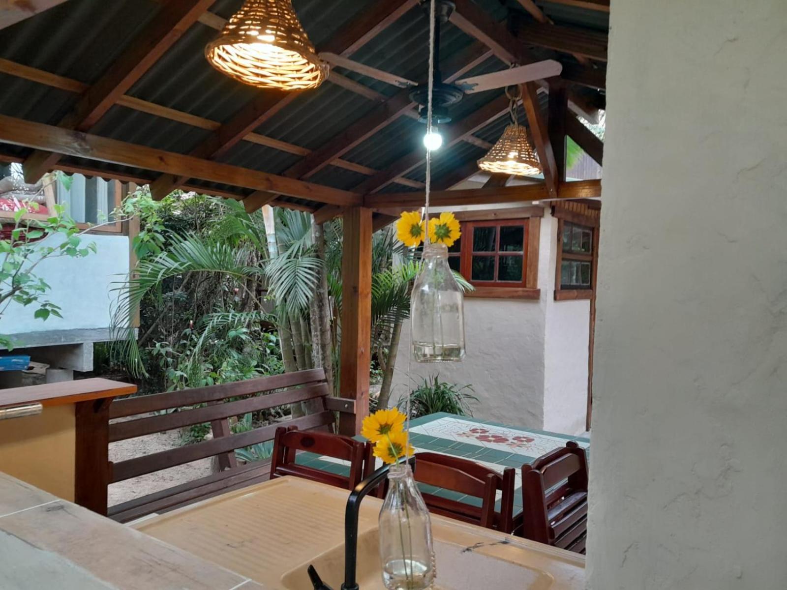 Recanto Das Bromelias Chales Guarda do Embaú 外观 照片