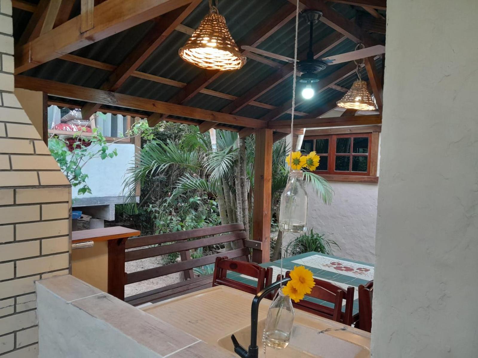 Recanto Das Bromelias Chales Guarda do Embaú 外观 照片